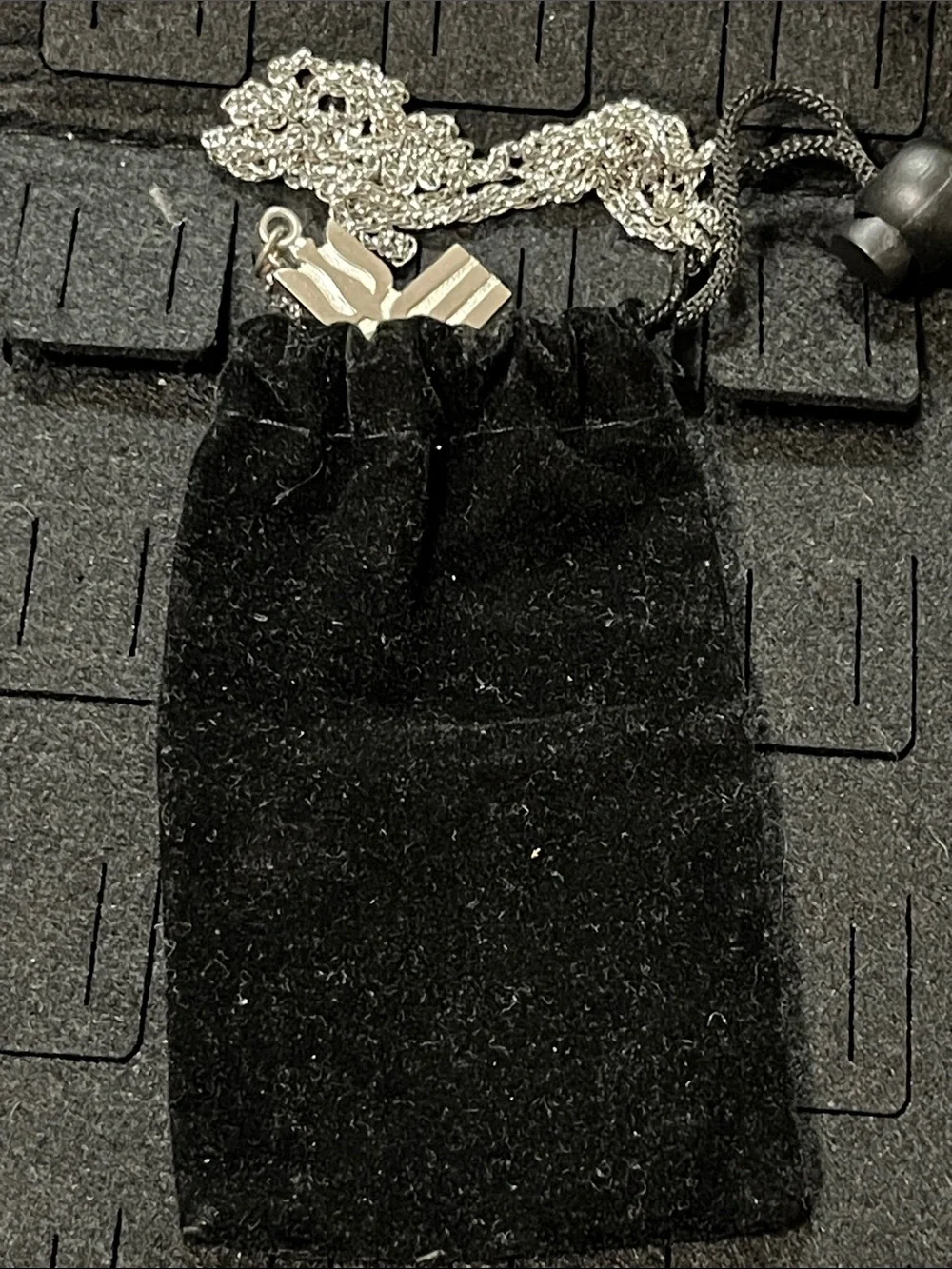 Unbranded Silver Geometric Cat Pendant Necklace